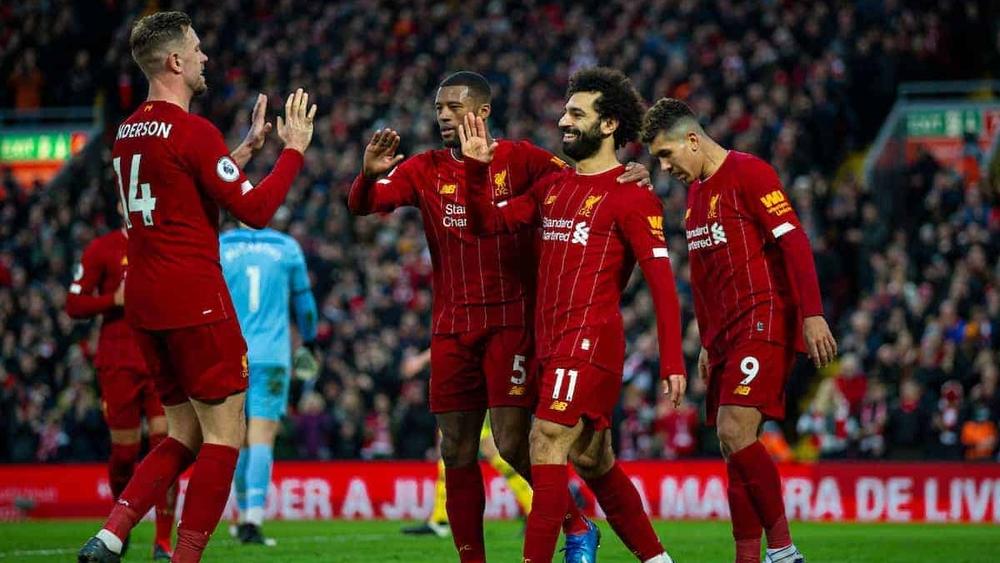 بعد 30 عاما من الانتظار.. ليفربول يتوج بطلا للدوري الإنجليزي الممتاز لأول مرة منذ 1990
