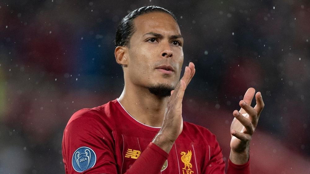 فان دايك: "انتقلنا إلى درجة أخرى بعد فوزنا بالدوري الإنجليزي"