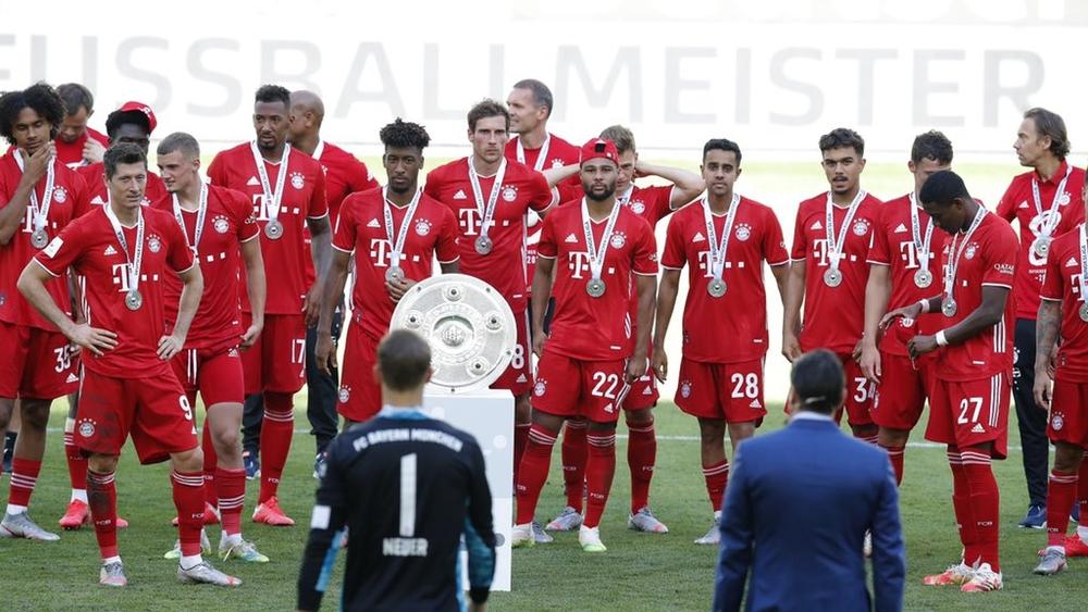 بايرن ميونيخ "يسحق" فولفسبورج ويُنهي الموسم بـ82 نقطة