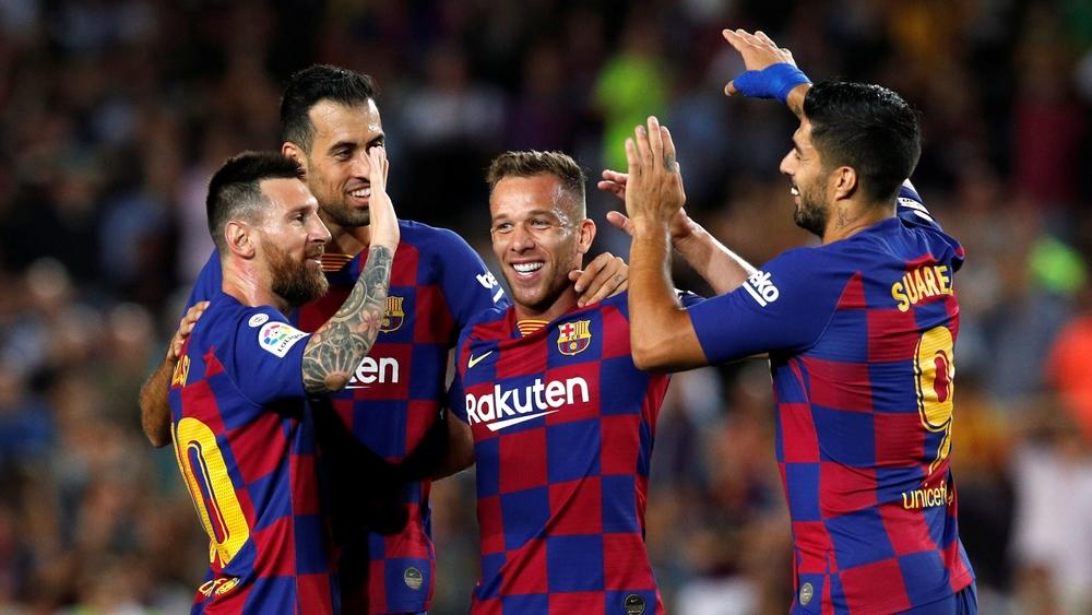 رسميا | برشلونة يعلن انتقال آرتور إلى يوفنتوس مقابل 72 مليون يورو