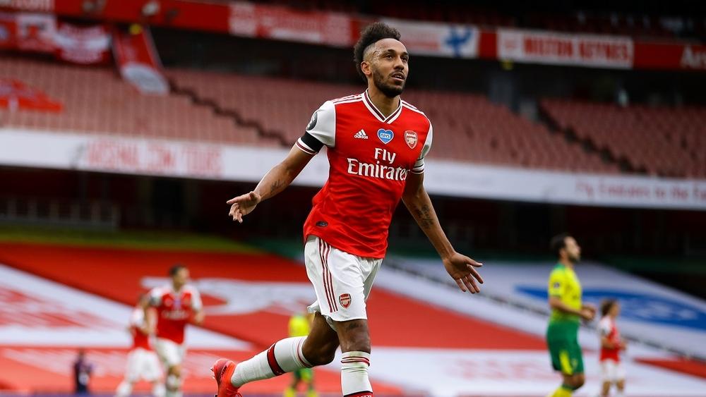 أوباميانج يقود أرسنال لعبور نورويتش.. وليستر سيتي ينهزم أمام إيفرتون