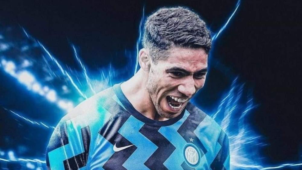 متى يظهر حكيمي لأول مرة بقميص إنتر الإيطالي؟