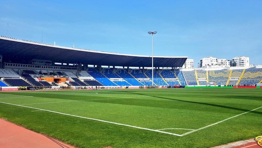 احتمال استكمال مباريات الدوري في "الأب جيكو" و"العربي الزاولي".. الرجاء والوداد محرومان من ملعب محمد الخامس!