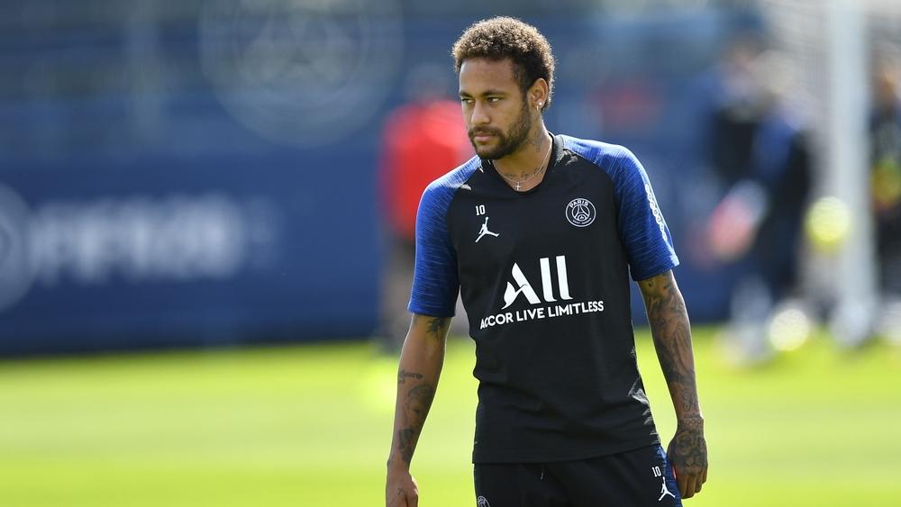 ريفالدو ينصح برشلونة بـ"الانسحاب" من صفقة لاوتارو والتعاقد مع نيمار: "بتواجده سيرتاح ميسي"