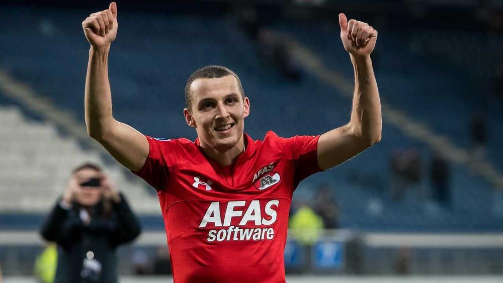 إدريسي: "حان وقت خوض تحدٍّ جديد .. ألكمار لن تكون محطتي الأخيرة"