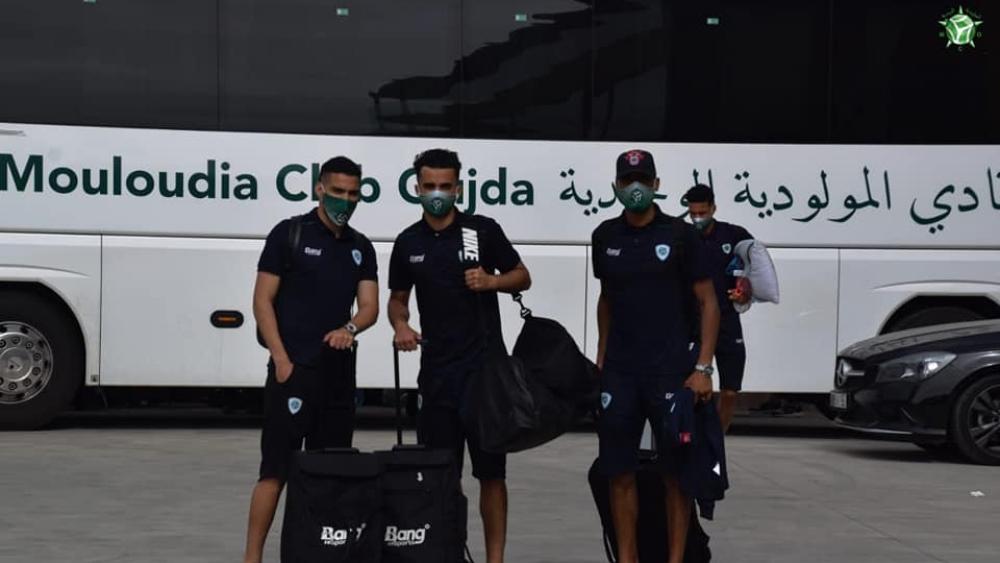 مولودية وجدة تصل إلى الجديدة للدخول في تربص إعدادي "مغلق" قبل استئناف البطولة