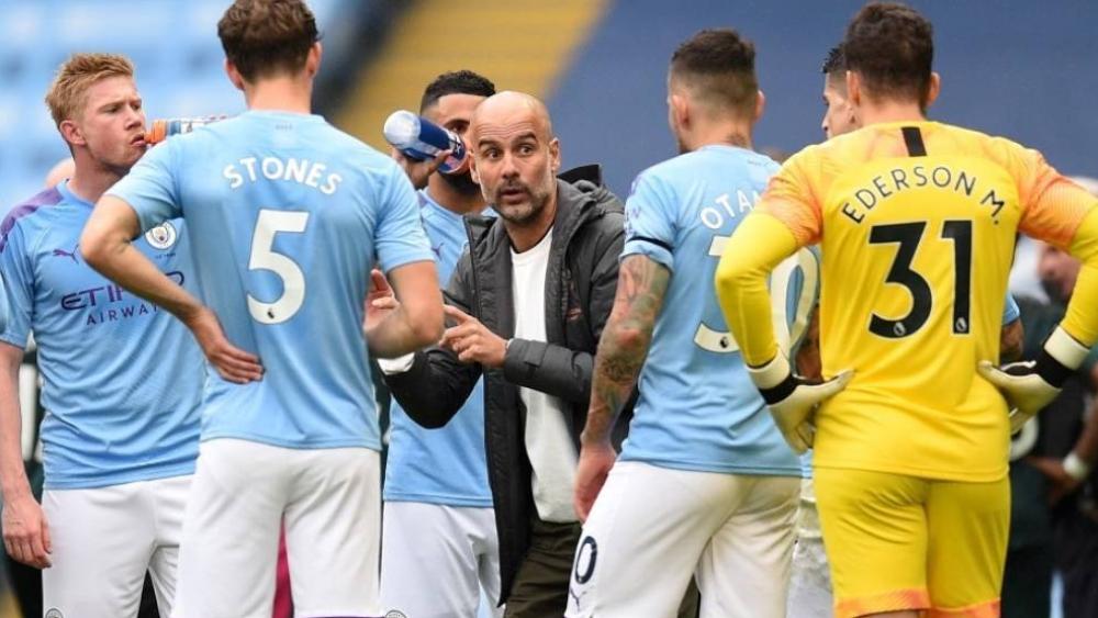 مانشستر سيتي يحتفل برفع العقوبة عن طريق تخصيص 170 مليونًا لسوق الانتقالات