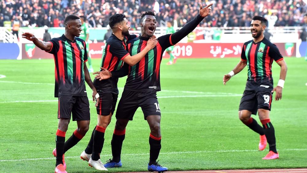 الجيش الملكي يحقق إنتصاره "الثالث توالياً" في خامس مواجهاته الإعدادية برباعية أمام الوداد الفاسي