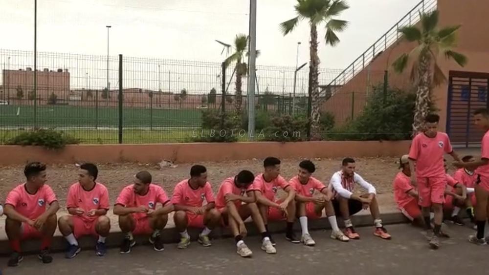 في زمن الاحتراف.. الاتفاق المراكشي يخوض حصته التدريبية الأولى على "الأسفلت الصلب"
