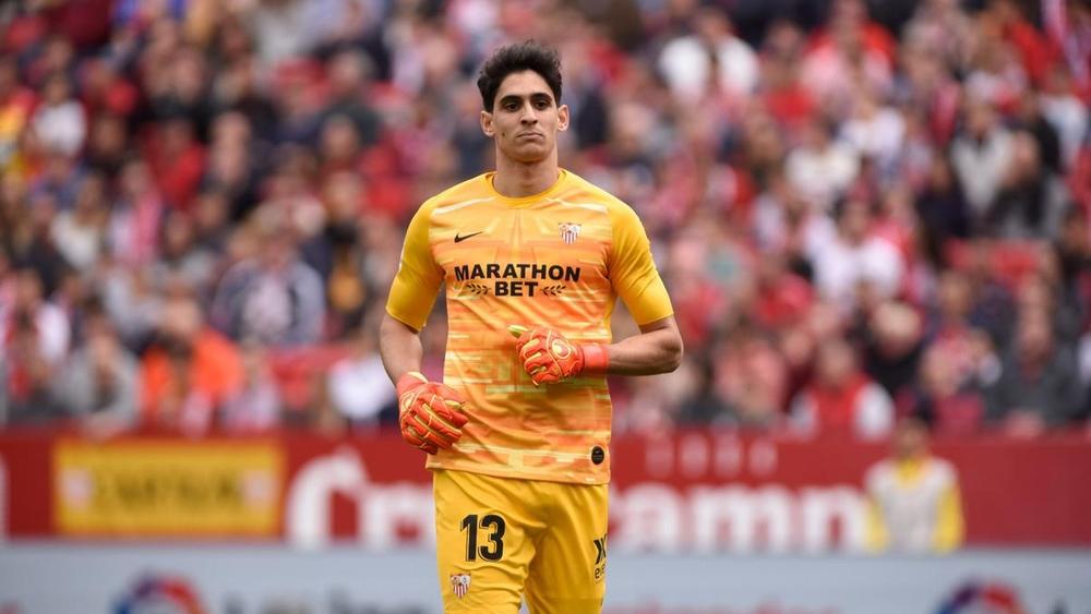 صحيفة أندلسية: "بونو يستحق تفعيل بند شرائه.. وجماهير إشبيلية تُصوّت لبقائه في الموسم المقبل"