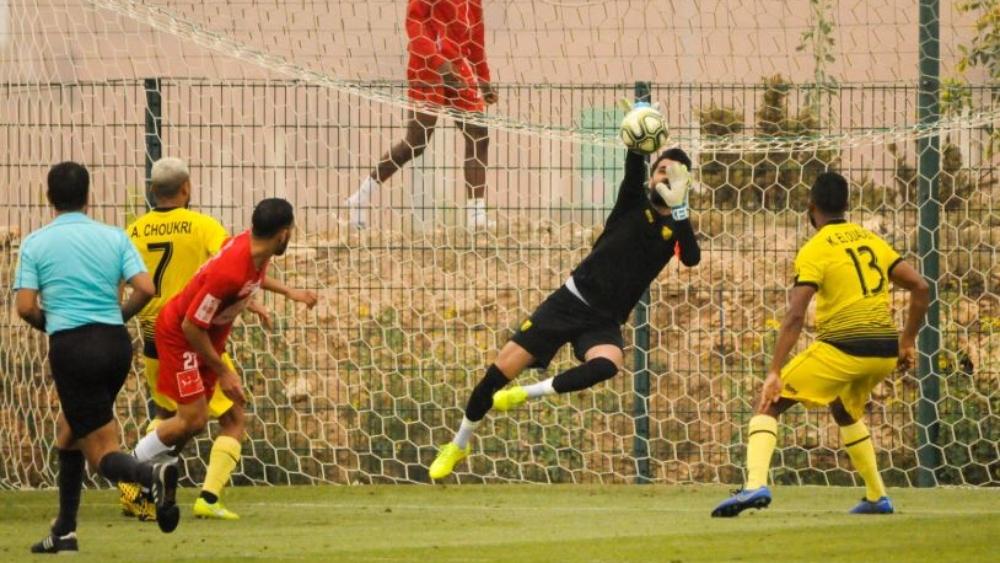 ماذا تنتظر الجامعة ومسؤولو الكرة لتحديد مصير مباراة المغرب الفاسي وجمعية سلا؟