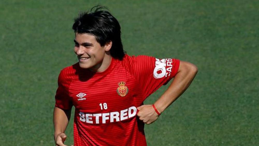 لوكا روميرو: "لا أحب مقارنتي بميسي ومنتخبي المفضل هو الأرجنتين"