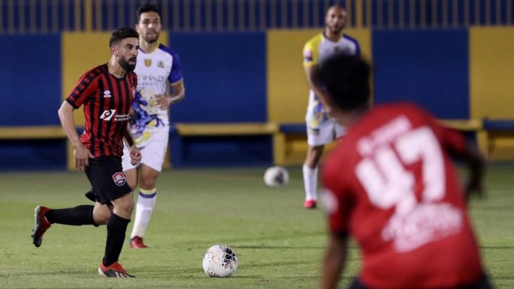 فوزير يقود الرائد السعودي لتحقيق انتصار ودي على النصر