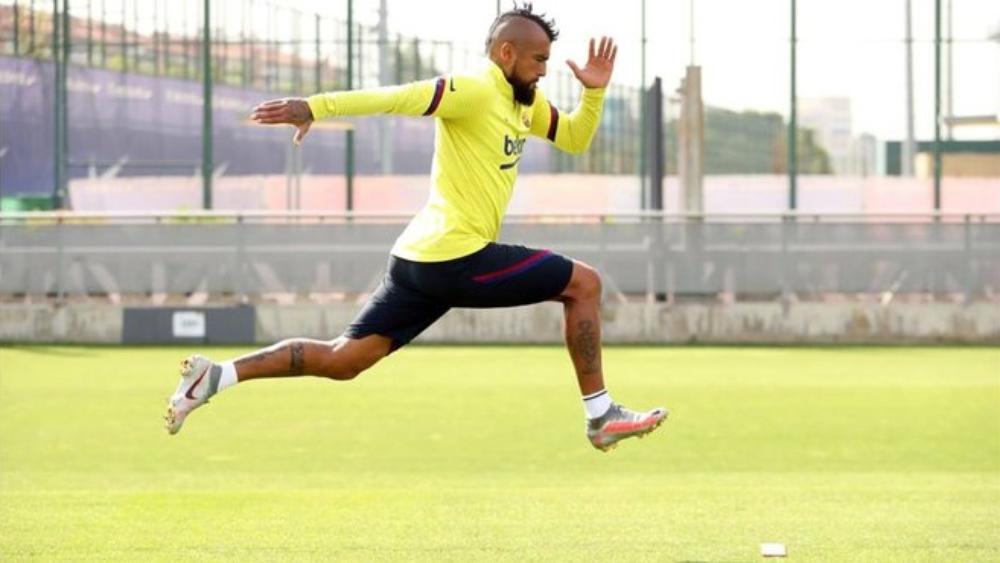 فيدال: “تفاجئنا بإقالة فالفيردي ولا بد من حسم مصير المدرب الحالي”