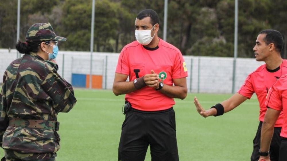 بسبب "فيروس كورونا" .. السلطات "تقتحم" الملعب وتقرر توقيف مباراة "الكاك" ووداد تمارة بعد مرور 15 دقيقة من اللعب!