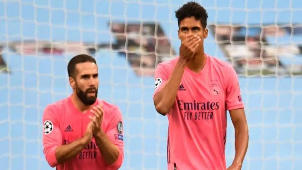 "هدية" فاران في صدر الصحف الإسبانية بعد إقصاء ريال مدريد