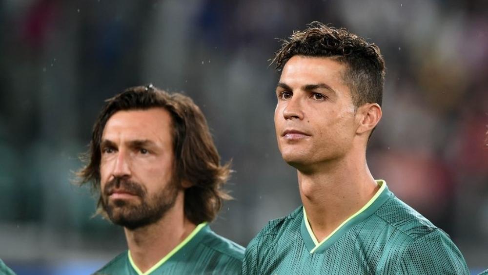 في 2015.. بيرلو اختار ميسي و"تجاهل" كريستيانو في تشكيلته المثالية والآن أصبح مدربه!