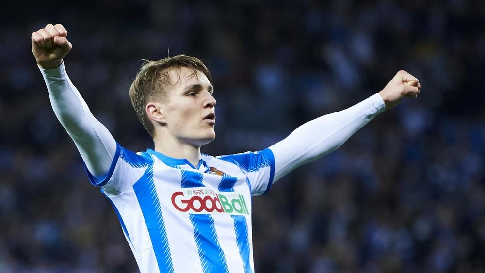 رسميا | بعد 3 مواسم ونصف من الإعارات.. أوديغارد يعود إلى ريال مدريد