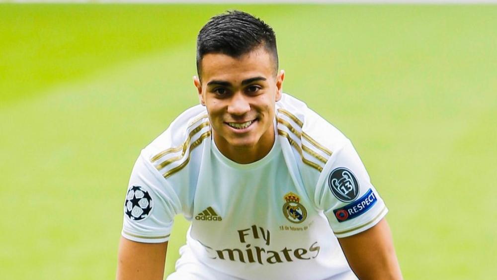 بعد أشرف حكيمي.. ريال مدريد في طريقه لإعارة موهبته رينير لبوروسيا دورتموند