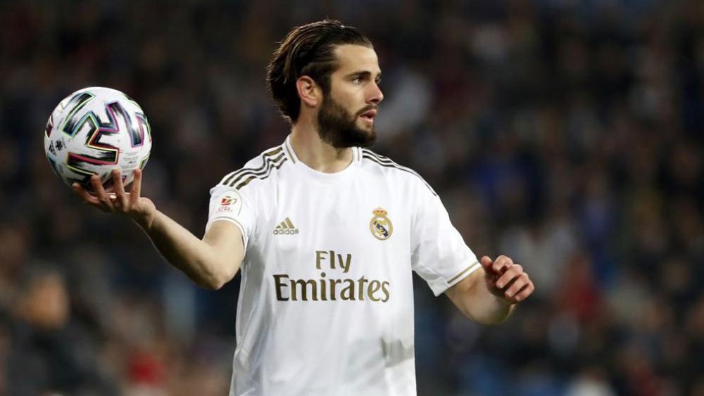 انتفاضة بنفيكا تطال مدافع ريال مدريد ناتشو فيرنانديز