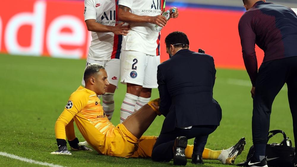 نافاس يغيب عن باريس سان جيرمان أمام لايبزيغ.. والشكوك تحوم حول جاهزية فيراتي وإدريسا غاي