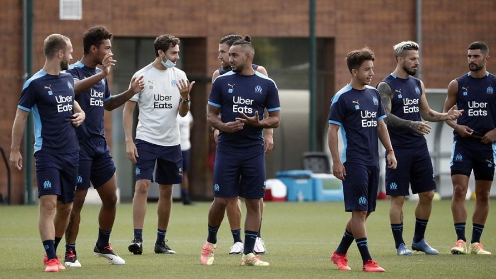 "3 إصابات" بكورونا في صفوف أولمبيك مارسيليا تهدد انطلاق الدوري الفرنسي يوم الجمعة المقبل