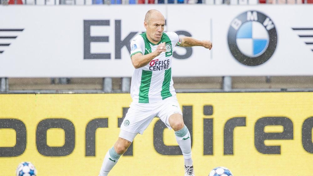 روبن يعود إلى الملاعب بعد أكثر من عام على اعتزاله