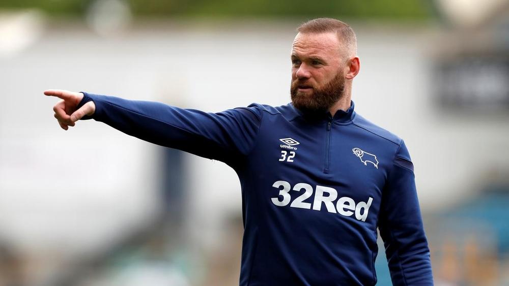 روني: "لدي شعور بأن دوري الأبطال سيكون من نصيب باريس سان جيرمان"