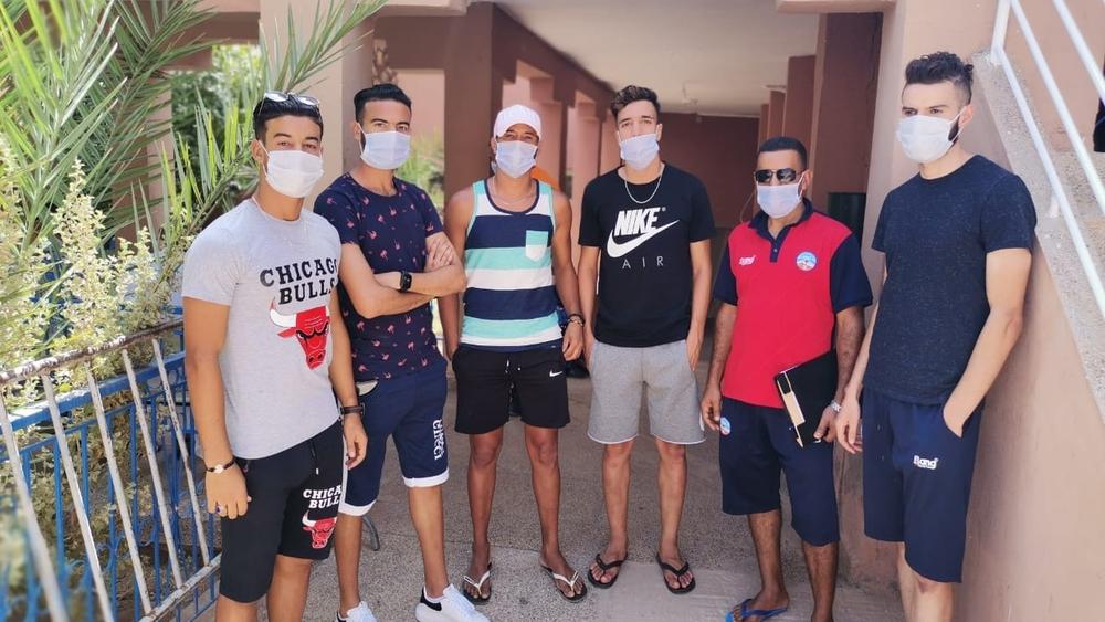 لاعب اتحاد زاكورة يفجر فضيحة من "العيار الثقيل" و يتهم رئيس الفريق بـ"التلاعب" في نتائج تحاليل "كورونا" لتأجيل المباريات