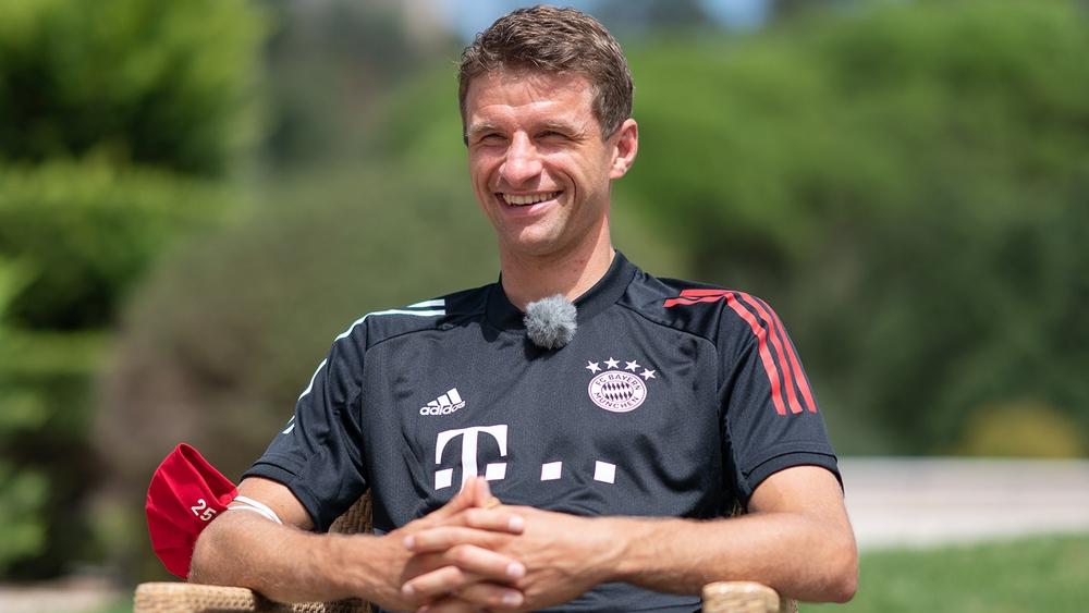 مولر ضاحكا: "التعاقد مع ميسي؟ لقد تحدثت مع مديرنا المالي ومن الصعب حدوث ذلك"