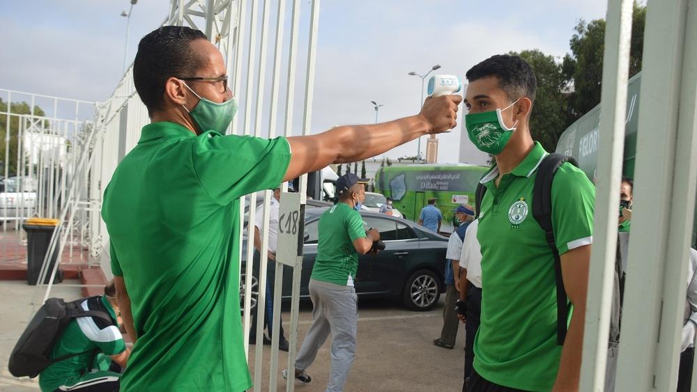 الرجاء خضع قبل قليل لمسحة طبية خاصة بـ"كورونا" .. ونتائجها تظهر عشية اليوم