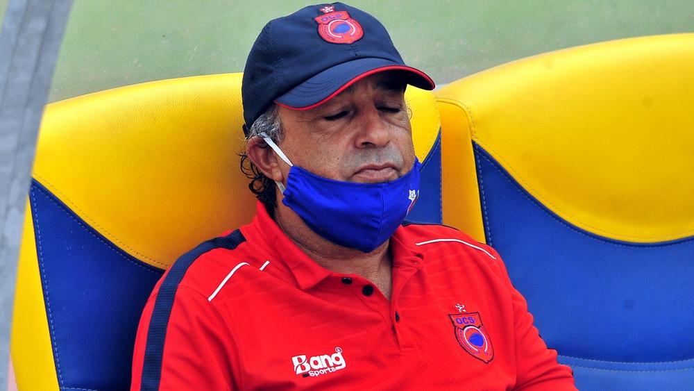 السكتيوي: "الفوز أهم شيء في مباراة الدفاع الحسني الجديدي"