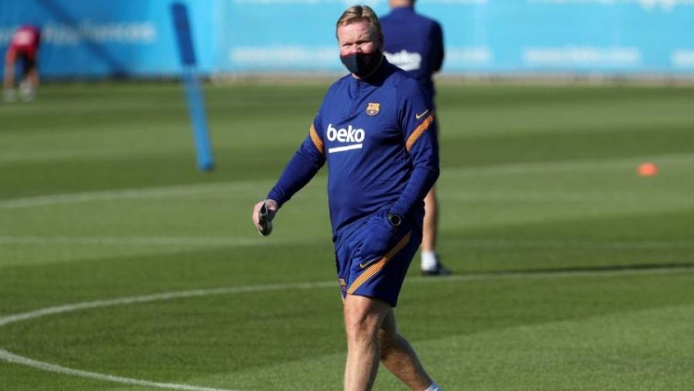 برشلونة يكشف عن طاقم كومان المساعد