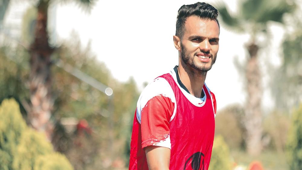 بعد إصابة 13 فردا في صفوفه.. الفتح الرياضي يستأنف تداريبه استعداد للمباريات المتبقية