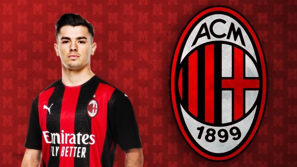 رسميًا | ميلان يضم إبراهيم دياز من ريال مدريد