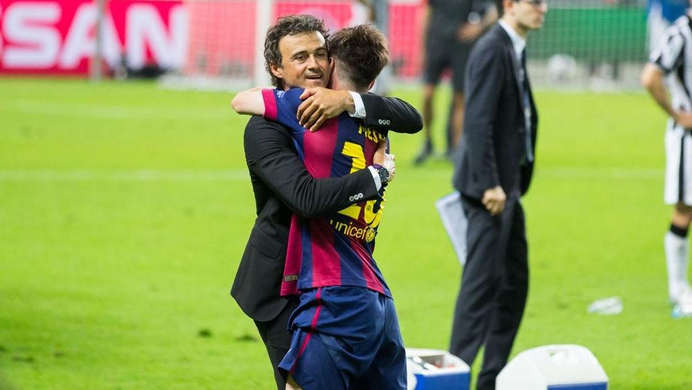 لويس إنريكي: “كان يجب التوصل لاتفاق بشأن رحيل ميسي لأن مصلحة برشلونة فوق كل شيء”