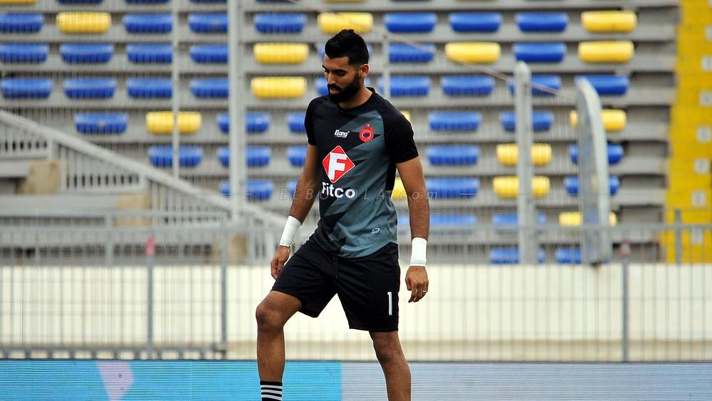 تجديد عقد بيساك مع أ.آسفي يثير الجدل.. وثيقة تؤكد توقيع الحارس على عقد مع الرجاء يمتد لثلاثة مواسم!