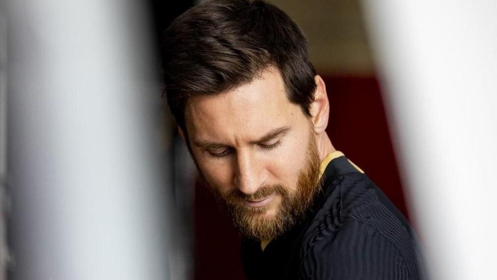 سان جيرمان: "ميسي قد يعتزل في باريس مثلما فعل بيكهام"