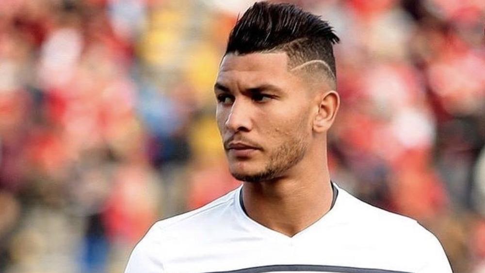 أشرف داري جاهز للعودة إلى حمل قميص الوداد بعد تعافيه من الإصابة