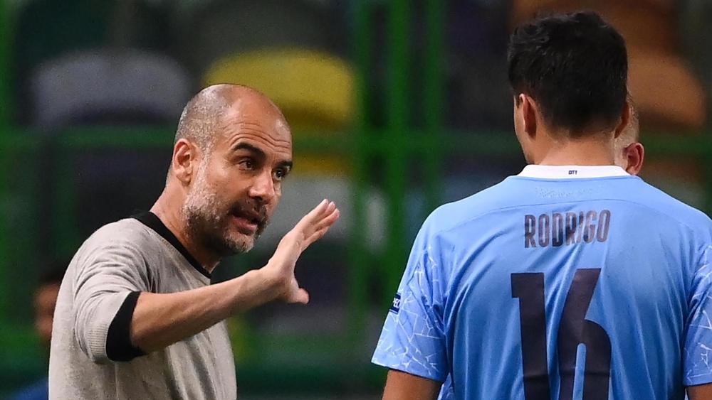 جوارديولا يراهن على الشباب لإعادة مان سيتي إلى الواجهة