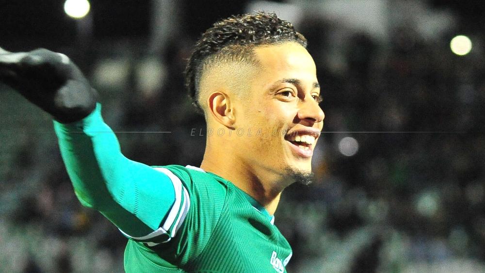 مصادر لـ"البطولة" تنفي مجالسة وائل السعداوي لإدارة م.وجدة.. وضغوط من جماهير المولودية لإقناعه بالتجديد