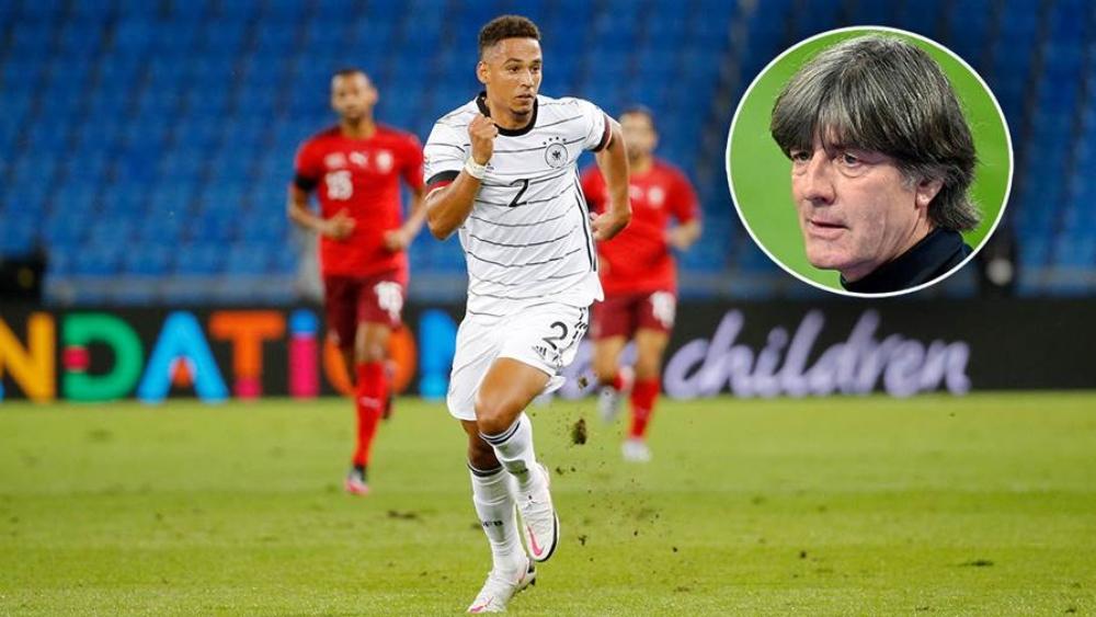 الألماني كيرير يطلب من يواخيم لوف تحويله إلى قلب دفاع