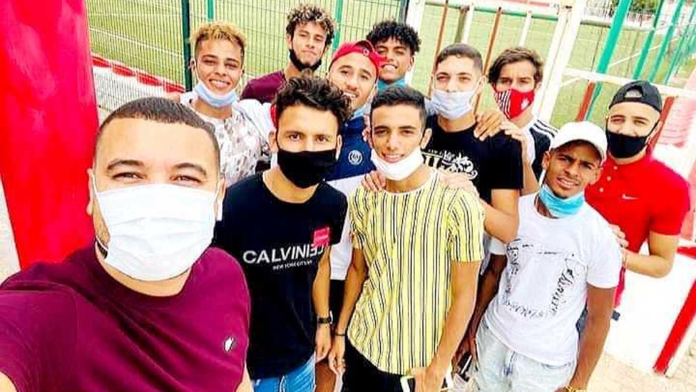 كما انفردت "البطولة" بذلك.. لاعبو الوداد الـ11 لفئة الأمل بمركب "بنجلون" لإجراء فحوصات "كورونا" قبل الالتحاق بالفريق الأول