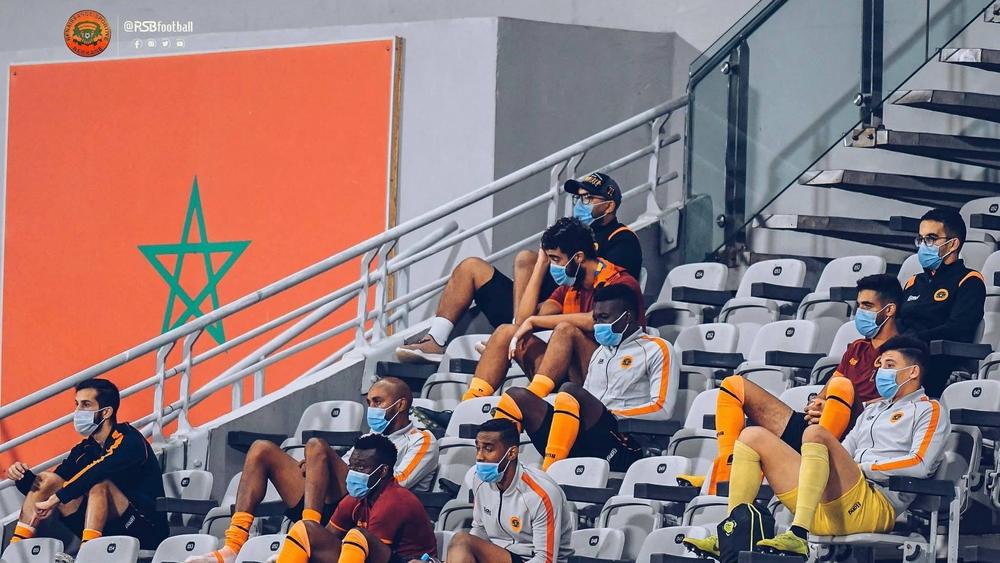 طبيب نهضة بركان: "الحالة الصحية للمتعافين من كوفيد-19 جيدة.. وأداما با حاضر أمام أولمبيك خريبكة"