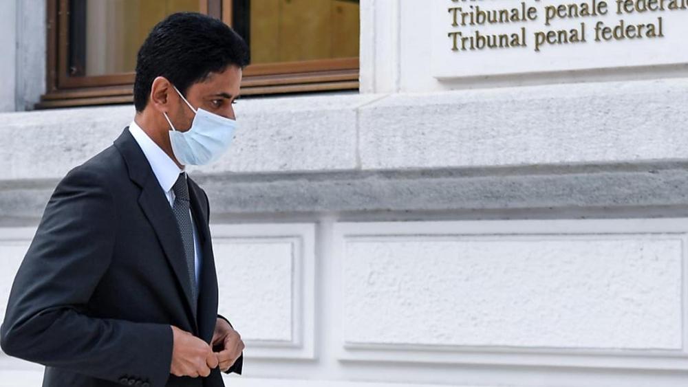 ناصر الخليفي يكشف "راتبه وثروته" أمام القضاء السويسري ويرد على القاضي باللغة العربية