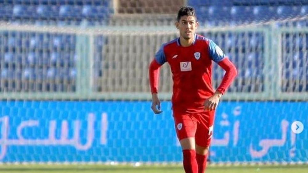 العطوشي يزور تداريب الوداد الرياضي ويلتقي بزملاء الأمس