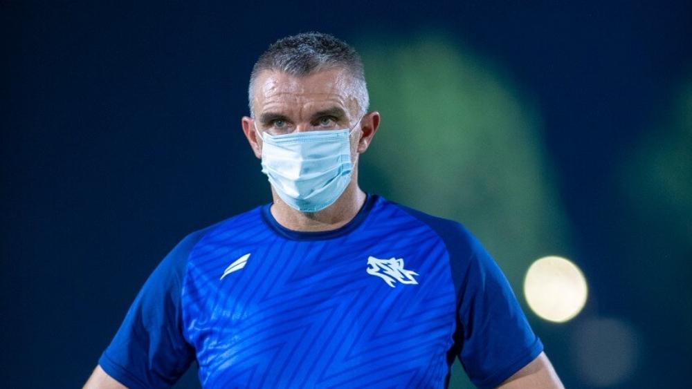 جماهير الزمالك تسخر من بداية كارتيرون "المتعثرة" في التعاون: "ستتم إقالته قبل أن نجد مدربا جديدا"