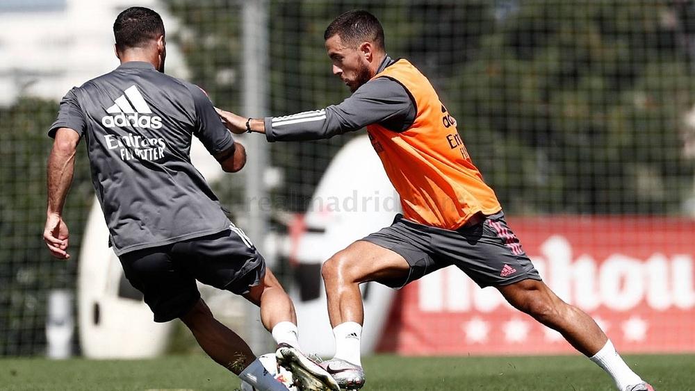 إدين هازراد يعود إلى تدريبات ريال مدريد قبل مواجهة ريال بيتيس