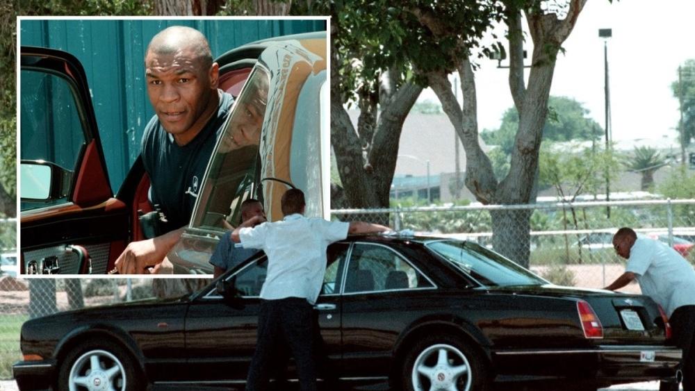 أسطورة الملاكمة تايسون يعترف بتقديم سيارة "بنتلي" كرشوة لشرطي أمريكي