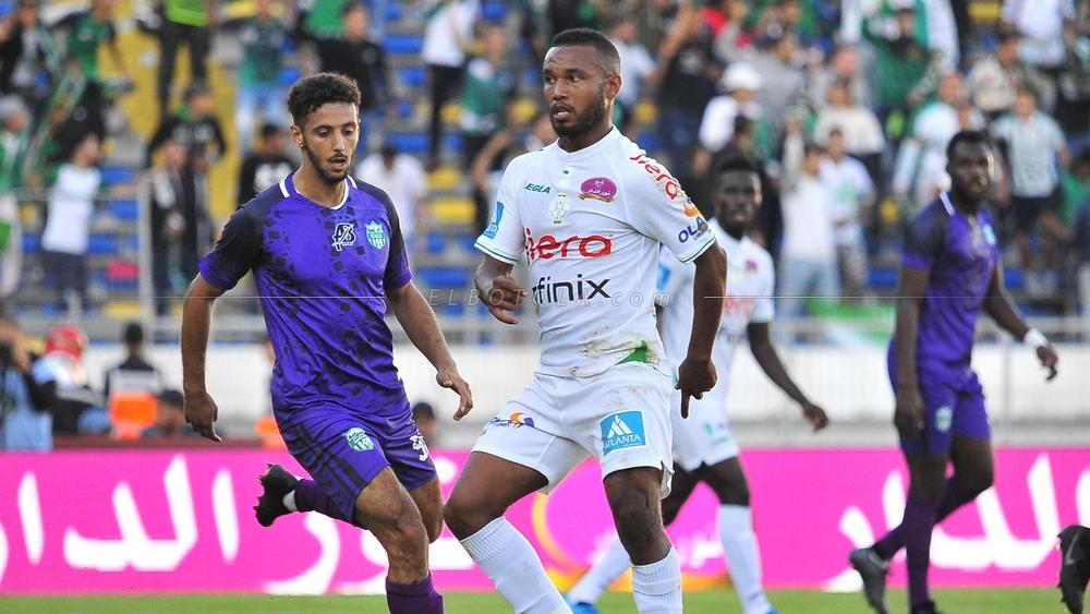 فحوصات طبية دقيقة للعرجون بعد شعوره ببعض الآلام على مستوى العضلة الضامة